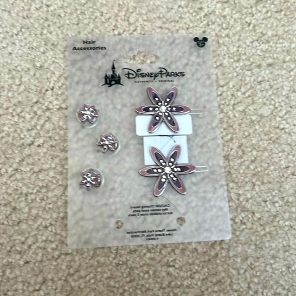 NWT Disney Parks Flower Hair Accessories Barrettes & Bobby Pins Set New